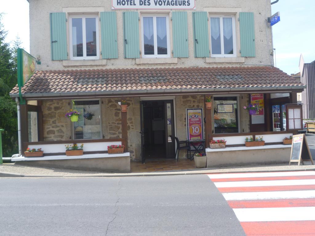 Hôtel des Voyageurs Vorey Extérieur photo